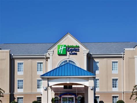 Hotels in Orangeburg, SC | Holiday Inn Express & Suites Orangeburg