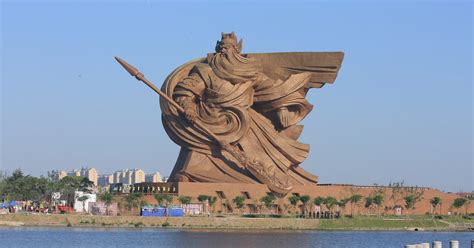 China Unveils Epic 1,320-Ton God Of War Statue | Bored Panda