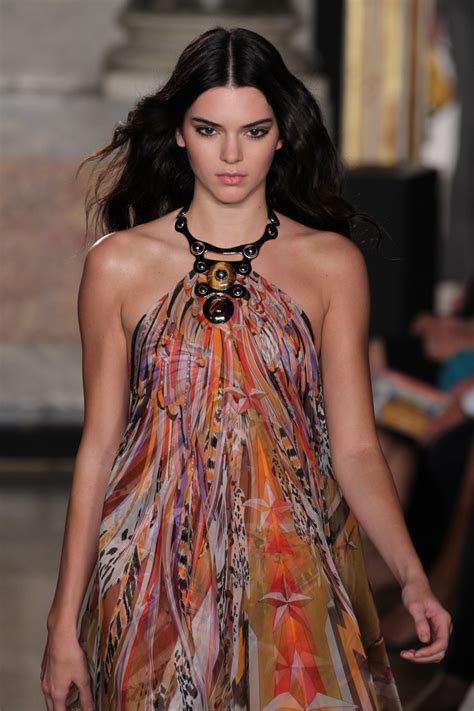 Kendall-Jenner-Model-Runway