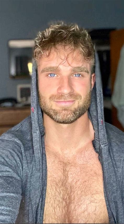 Lover Of Hairy Chests on Tumblr Beautiful Men Faces, Just Beautiful Men, Scruffy Men, Handsome ...