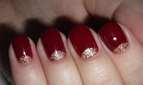 Zoendout Nails: Gold Leaf Half Moon