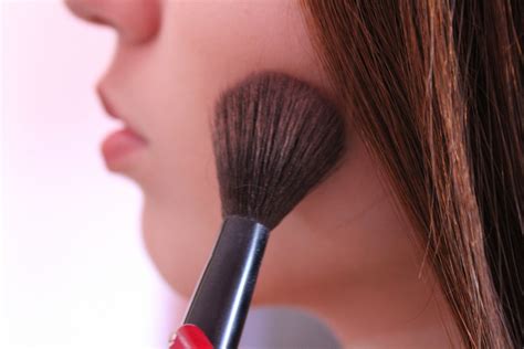 Free Images : woman, brush, female, color, fashion, powder, lip, hairstyle, makeup, eyebrow ...