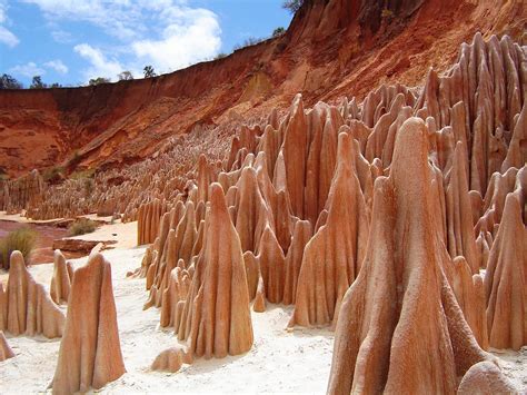 Tsingy rouge | Paisaje increibles, Lugares increibles, Maravillas naturales