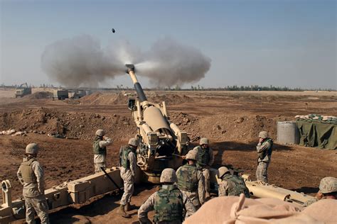 File:4-14 Marines in Fallujah NR.jpg - Wikimedia Commons
