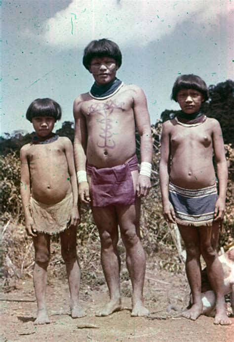 F-04868-Indigenas-Yanomami-Amazonas-Venezuela-1966-Carmen-Dyna-Guitian-Pedrosa – CISCUVE