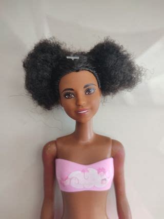 Barbie Sirena de segunda mano por 4 EUR en Sanlúcar de Barrameda en WALLAPOP
