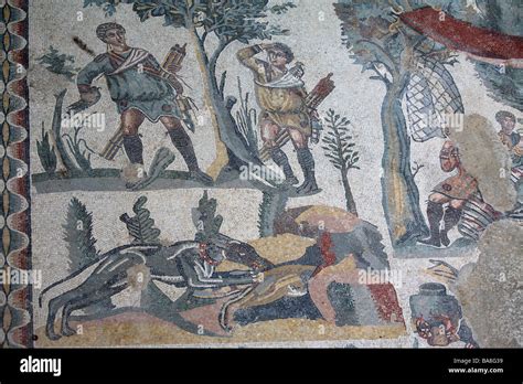 Mosaic of little hunt in Villa del Casale, Piazza Armerina, Sicily, Italy Stock Photo - Alamy