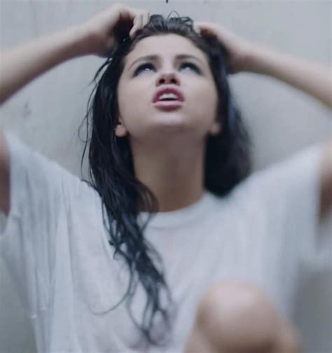 Pop Minute - Selena Gomez Good For You Music Video Photos - Photo 13