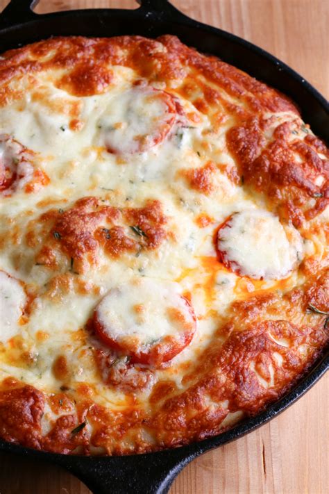 Extra Crispy Cheese Pan Pizza • Hip Foodie Mom