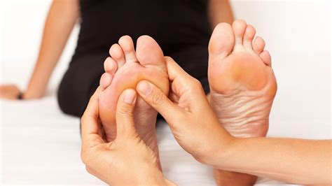 Arthritis in the Foot: 8 Ways to Ease Pain | Everyday Health