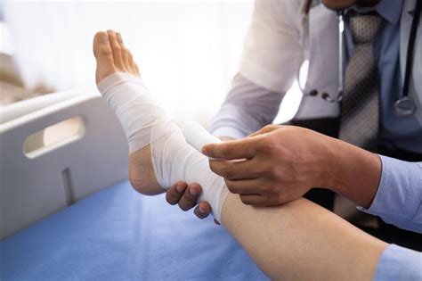 Sprain vs. Fracture: How to Know the Difference - Baptist Health