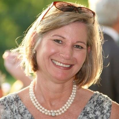Debra Mayhew - Director of Marketing - Oak Alley Plantation, Restaurant & Inn | LinkedIn
