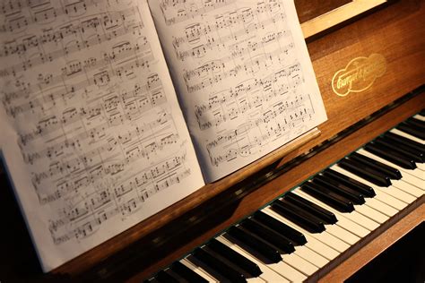 The Surprisingly Rich History of the Classical Music and Piano - Hollywood Piano