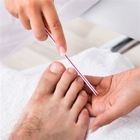 Mens Pedicure - Avanti Day Resort