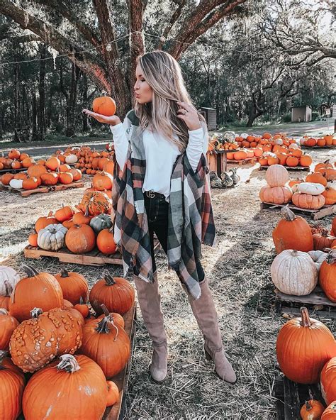 Pin by Madigan O’brien on Autumn season | Pumpkin patch, Pumpkin patch outfit, Pumpkin