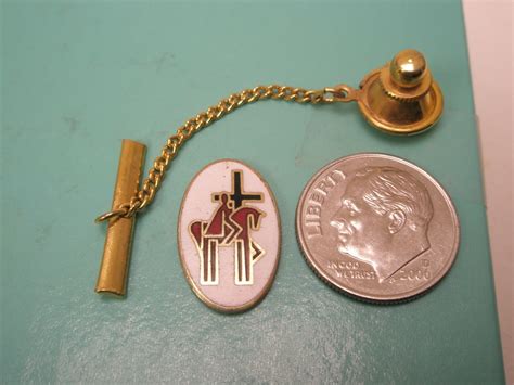 /Mounted Knight & Christian Cross Symbol Vintage Tie … - Gem