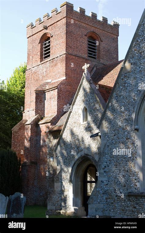 Tudor brick hi-res stock photography and images - Alamy