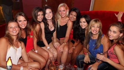 Best Places To Meet Girls In Tampa Bay & Dating Guide - WorldDatingGuides