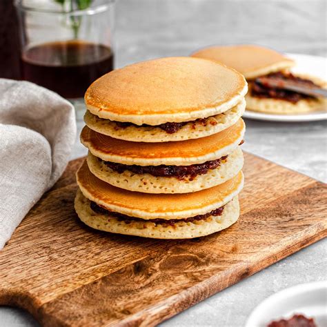 Vegan Dorayaki - Floured Frame