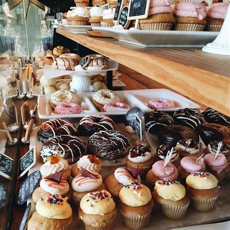 25 Amazing Vegan Bakeries in the United States | Vegan bakery, Vegan ...