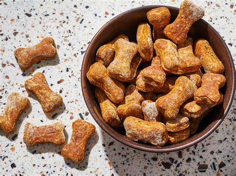 Homemade Dog Treats (Peanut Butter and Pumpkin)