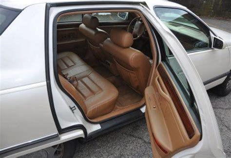 1995 Cadillac DeVille @ American cars for sale