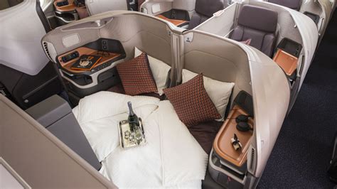 Flight review: Singapore Airlines A380-800 business class – Business Traveller