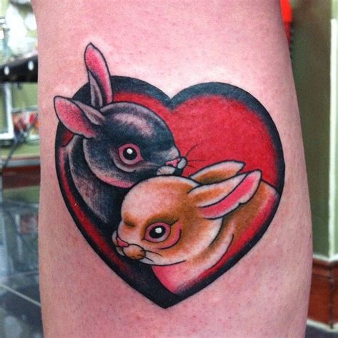 .@tuttiserra | Rabbit tattoos, Bunny tattoos, Tattoo styles
