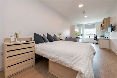 Middle Street | Portsmouth Student Accommodation | Collegiate AC