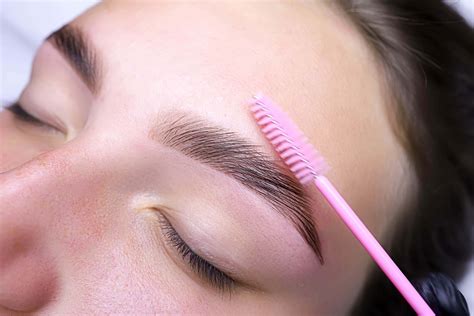 Laminado de Cejas TENDENCIA - Inlash Academy