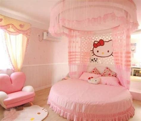 lit-rose-hello-kitty Girls Bedroom Makeover, Little Girl Bedroom ...