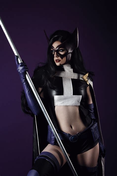 Huntress cosplay by KamikoZero : r/DCcomics