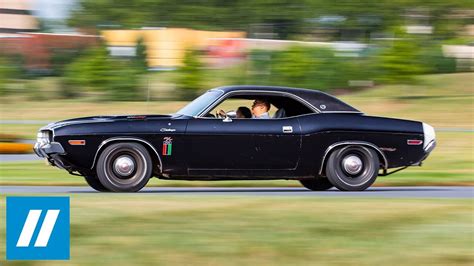 1970 Dodge Challenger 426 Hemi Triple Black - bmp-place