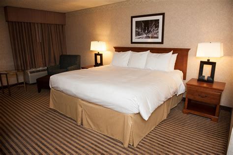 RADISSON HOTEL PHILADELPHIA NORTHEAST - Updated 2024 Prices & Reviews (Trevose, PA)