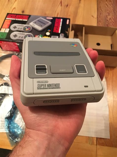 SNES Mini unboxing – A MOST AGREEABLE PASTIME