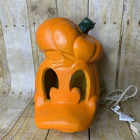 Disney Donald Duck Light Up Pumpkin Jack O Lantern Halloween 1999 FLAW #Disney | Light up ...