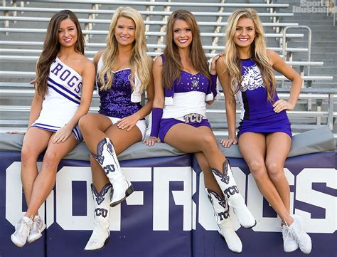 Cheerleader U | Football outfits, Tcu football outfit, Tcu cheerleaders