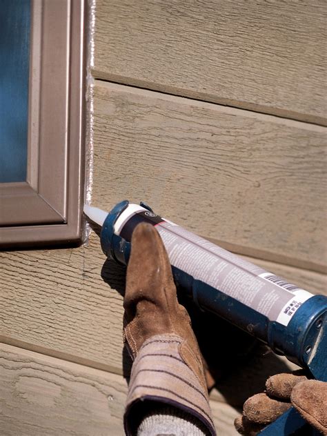 How To Caulk Windows Outside With Vinyl Siding at John Galindo blog