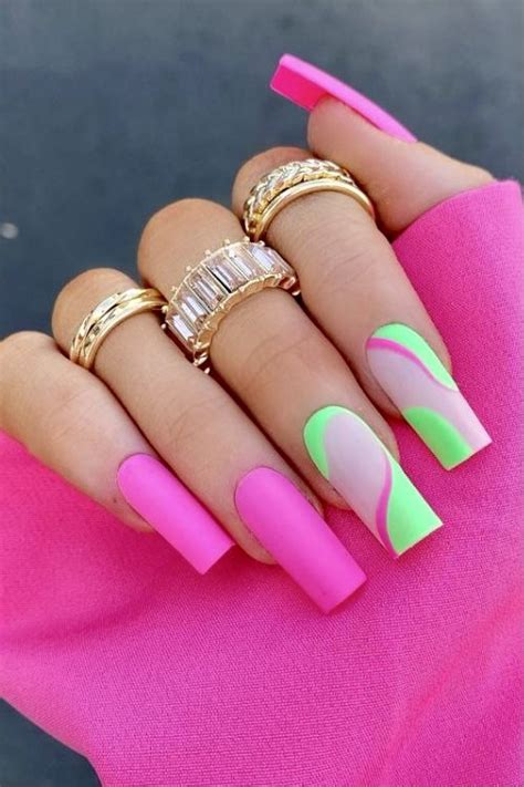 20 Neon Nails To Inspire Your Next Manicure - Your Classy Look | Neon acrylic nails, Nails ...