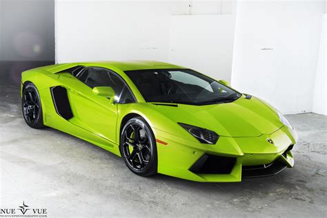 Lime Green Lamborghini Aventador [900x600] : carporn