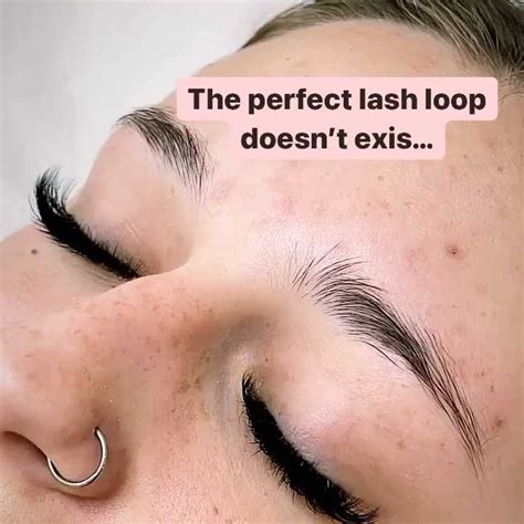 Volume Lashes | Lola Lash Bar