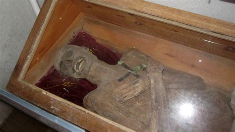 Mummy mystery: How 300-year-old corpse of a lederhosen-clad priest ‘miraculously’ mummified ...