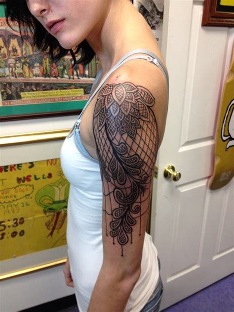 55 Delicate Lace Tattoo Designs for Every Kind of Girl