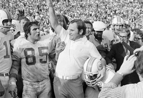 Coach Don Shula with the 1972 Miami Dolphins, the only team to ever ...