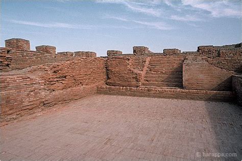 The Great Bath of Mohenjo-daro B | Harappa