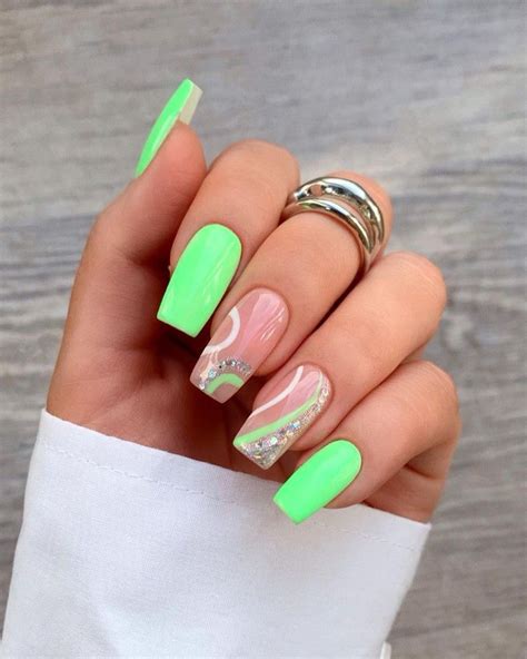 18 Zesty Lime & Neon Green Nails For A Pop Of Color | Unhas decoradas ...