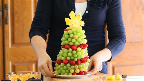 Fruit Christmas tree recipe | Buona Pappa