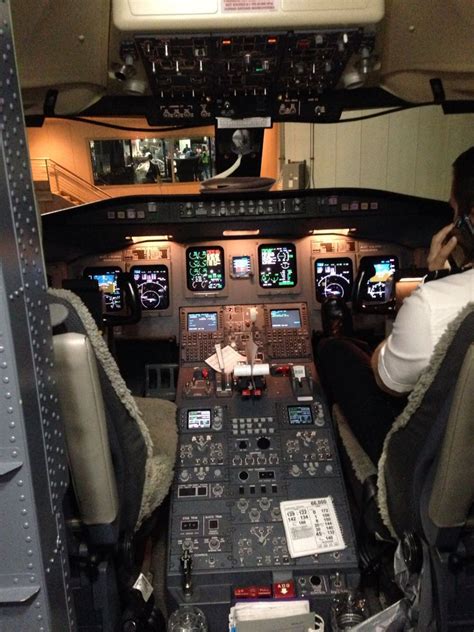 CRJ900. From the cockpit. Airbus, Boeing, Northwest Airlines, Airline Pilot, Flight Deck ...