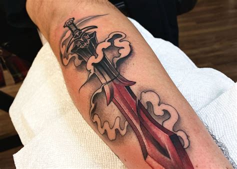 Details more than 61 sword tattoo on neck best - esthdonghoadian