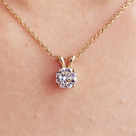 Solitaire Essential Necklace Yellow Gold Carat Edenly, 52% OFF
